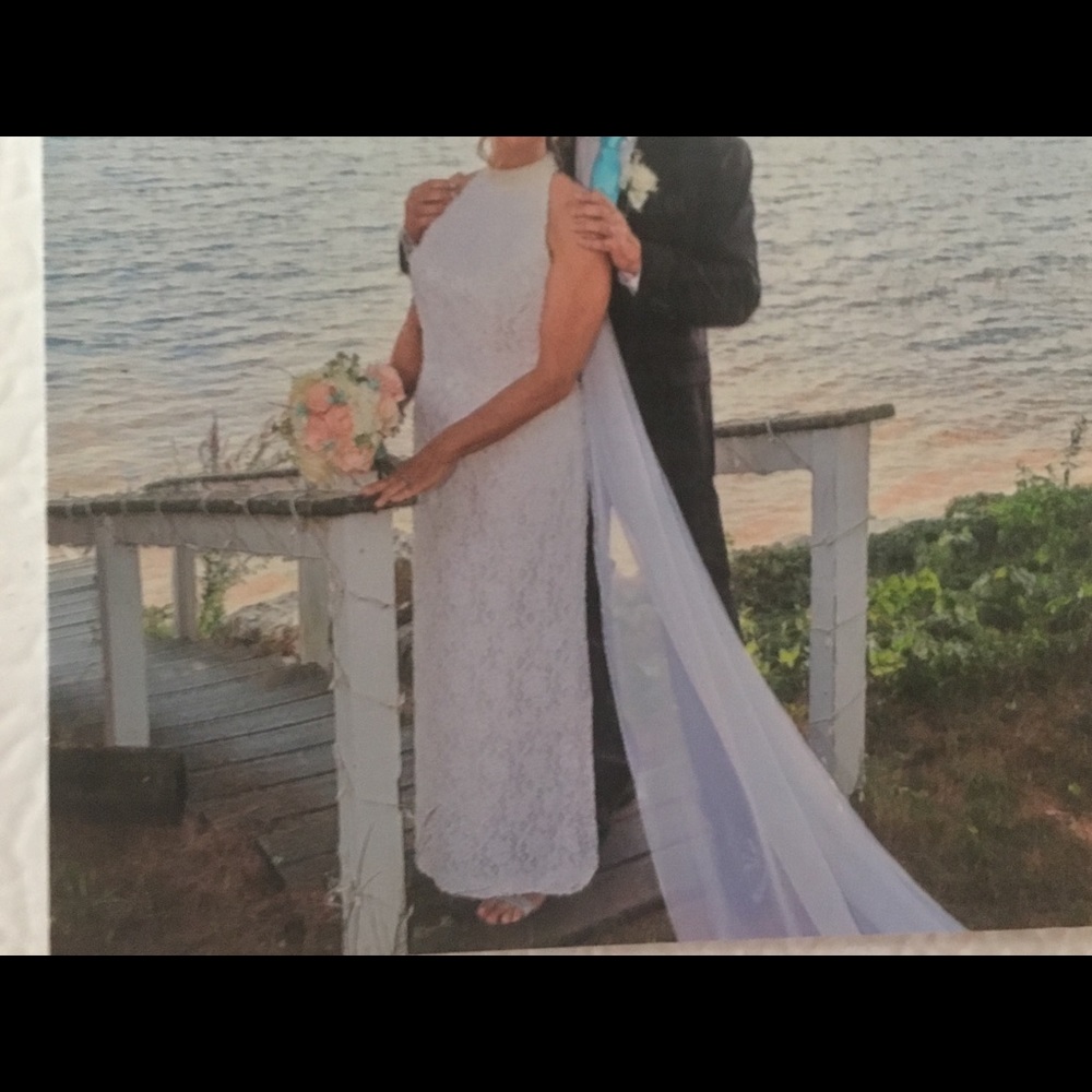 For intimate ceremony! Lace & Pearls. Exudes Grace